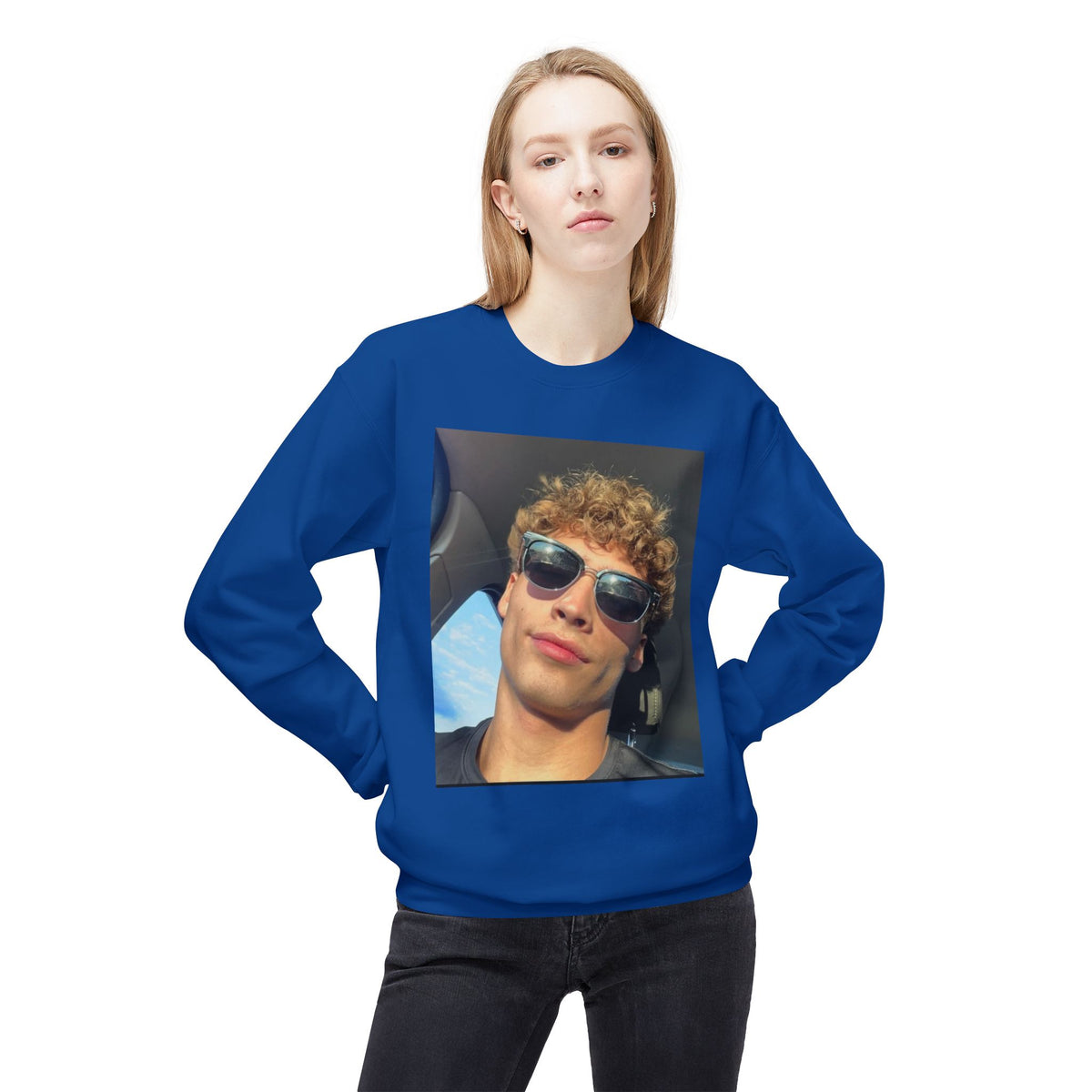 #FleeceCrewneck, #MidweightSweatshirt, #UnisexStyle, #CozyComfort, #SoftFabric, #TimelessLook, #EverydayEssentials, #CasualWear, #WarmAndStylish,