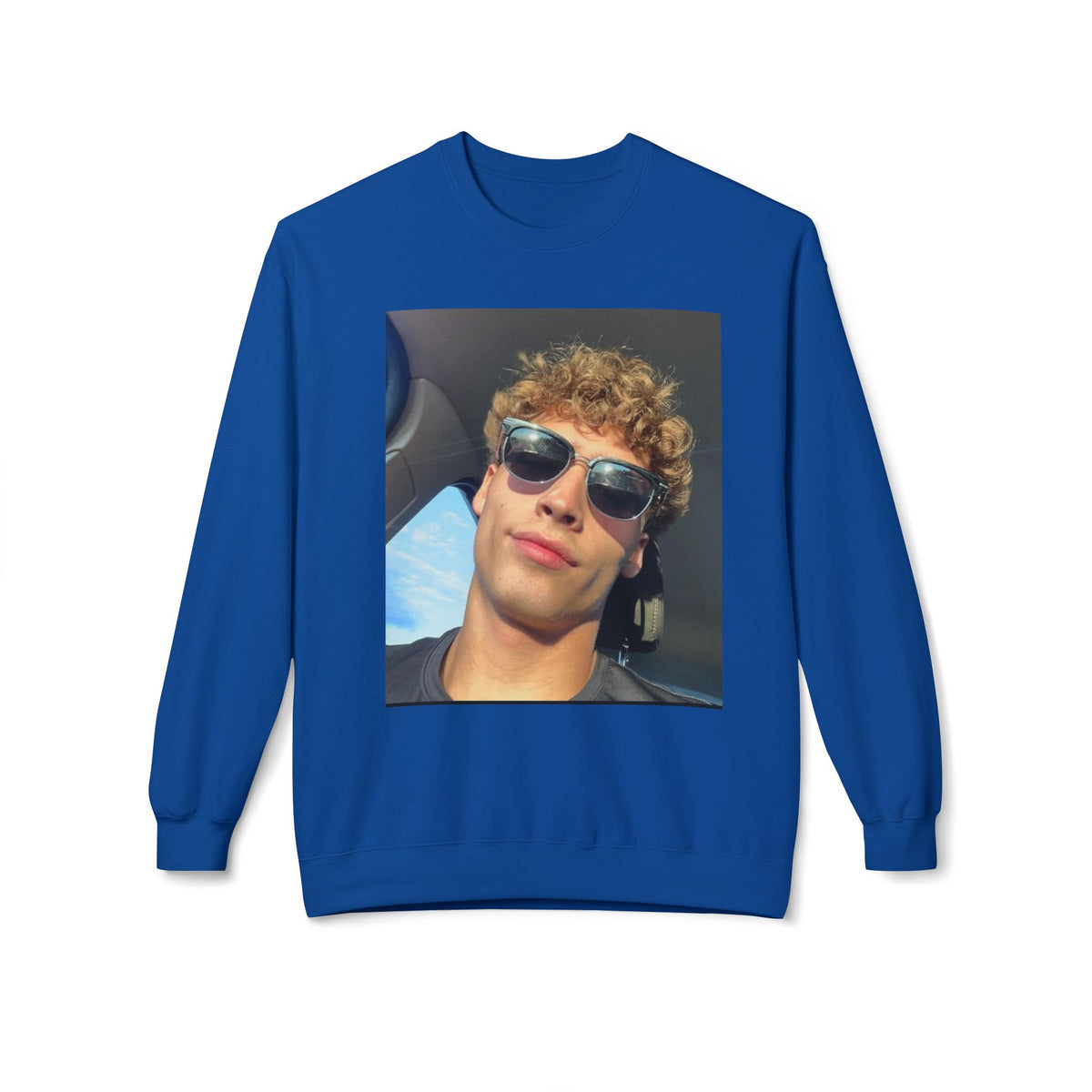 #FleeceCrewneck, #MidweightSweatshirt, #UnisexStyle, #CozyComfort, #SoftFabric, #TimelessLook, #EverydayEssentials, #CasualWear, #WarmAndStylish,