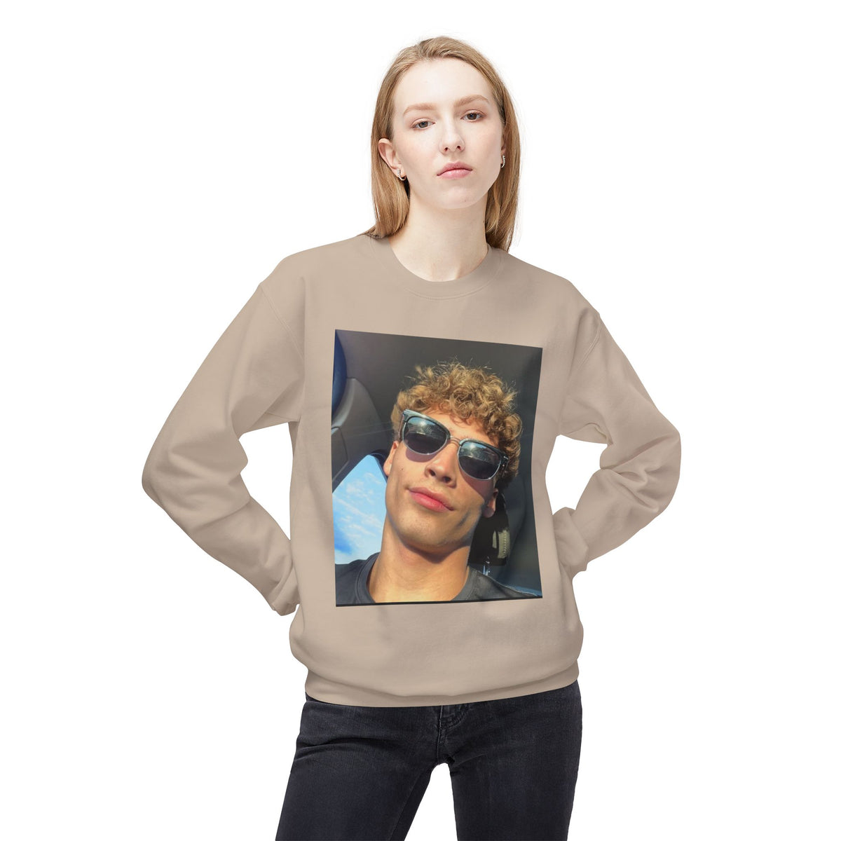 #FleeceCrewneck, #MidweightSweatshirt, #UnisexStyle, #CozyComfort, #SoftFabric, #TimelessLook, #EverydayEssentials, #CasualWear, #WarmAndStylish,