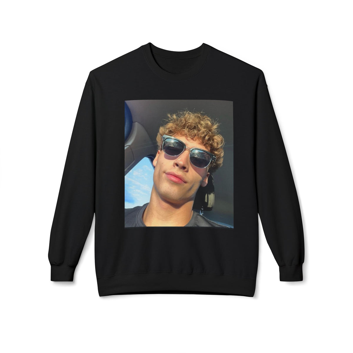 #FleeceCrewneck, #MidweightSweatshirt, #UnisexStyle, #CozyComfort, #SoftFabric, #TimelessLook, #EverydayEssentials, #CasualWear, #WarmAndStylish,