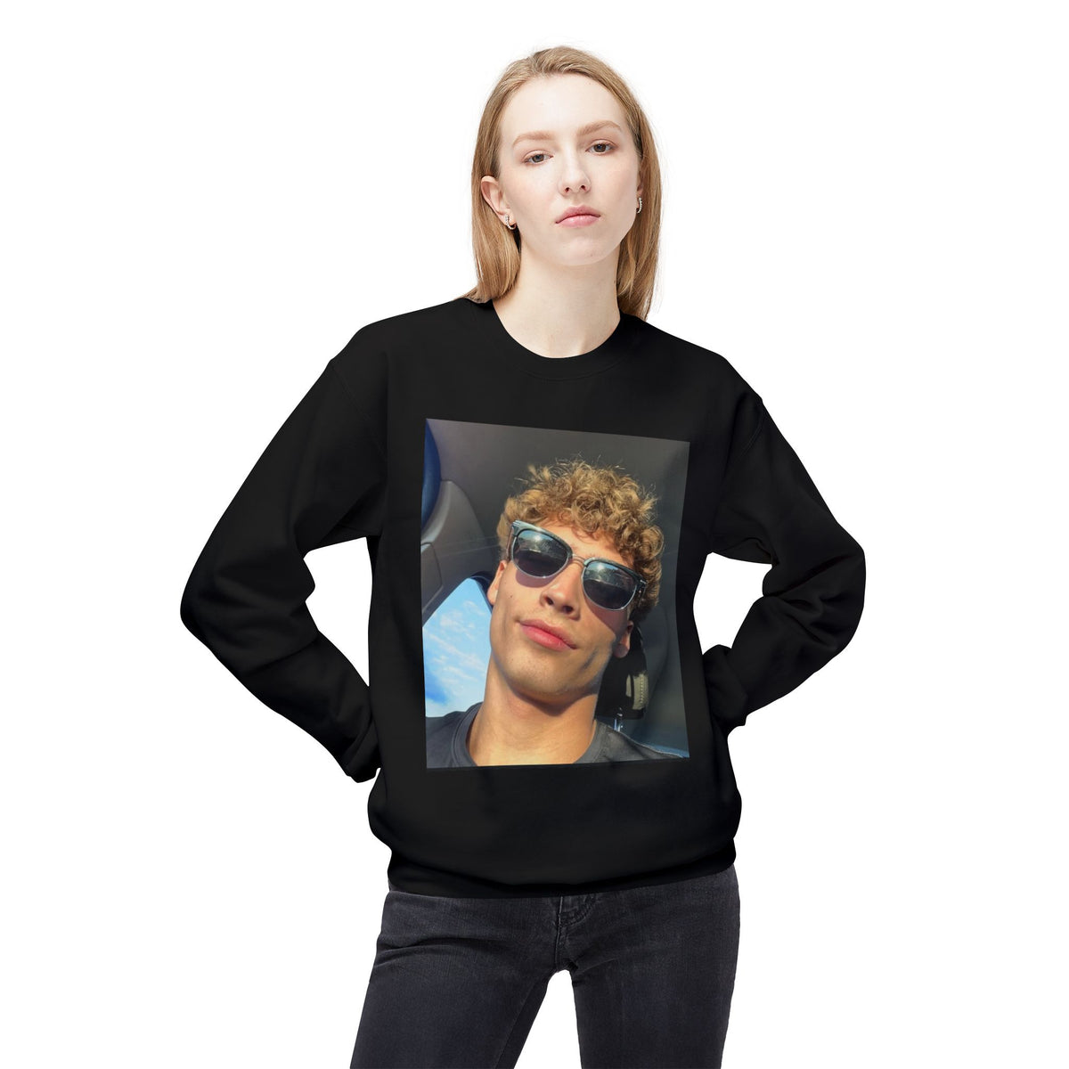 #FleeceCrewneck, #MidweightSweatshirt, #UnisexStyle, #CozyComfort, #SoftFabric, #TimelessLook, #EverydayEssentials, #CasualWear, #WarmAndStylish,